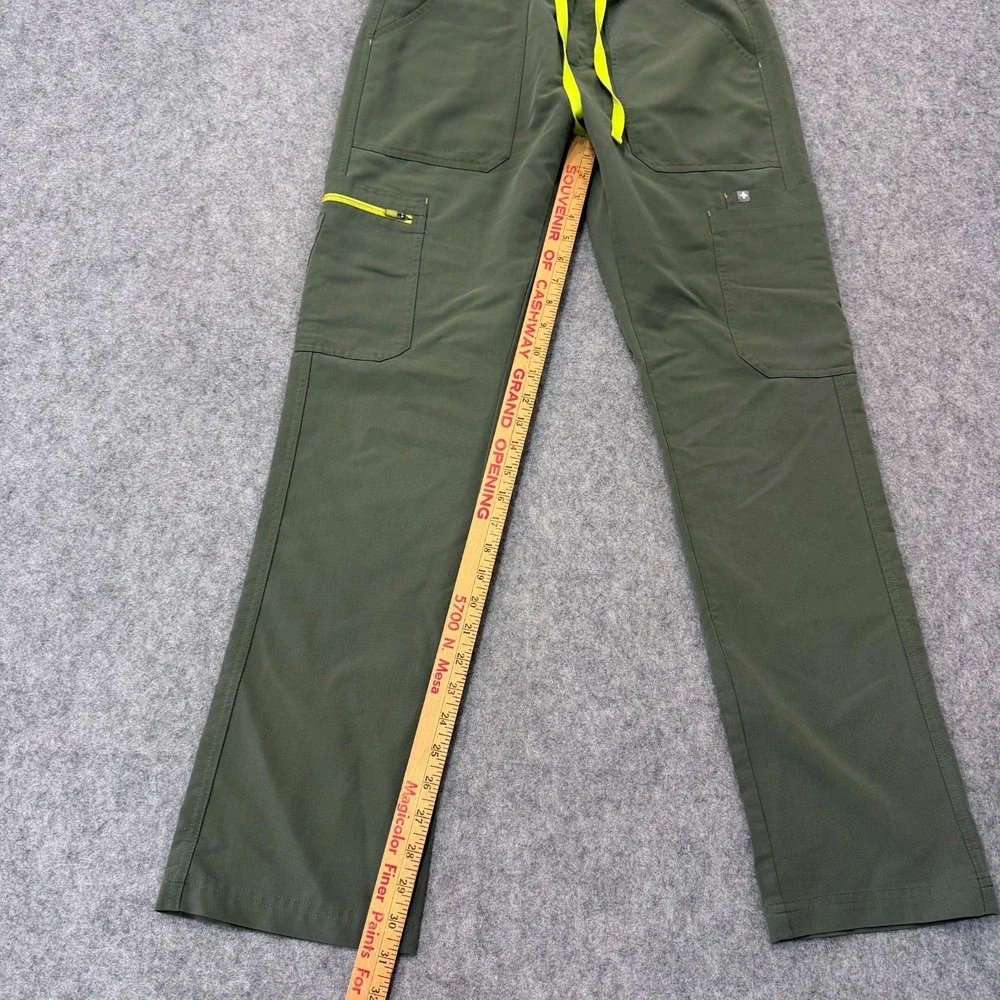 Figs Technical Collection Green Cairo Cargo Scrub Pants Men's Size Small
